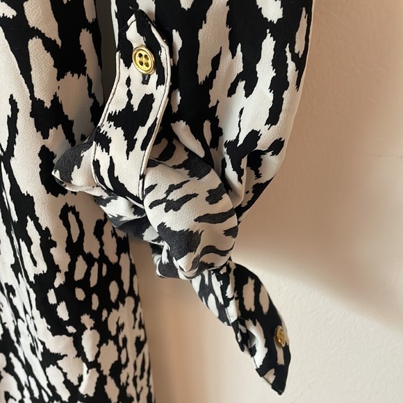 Black and White Patterned Shirt Dress - Picture 3 of 5